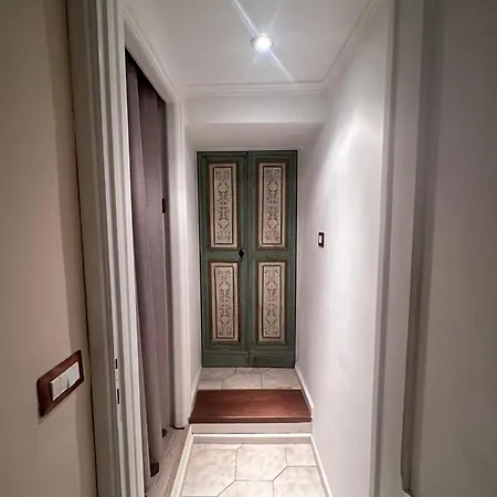 Antica Residenza Del Corso Vittorio Emanuele Apartment *